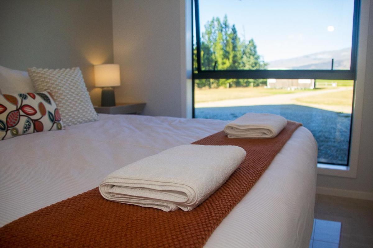 Tarras Countryside Retreat - Near Tourist Route Apartment ภายนอก รูปภาพ